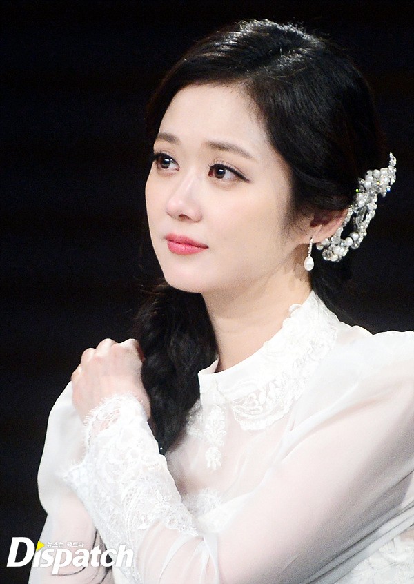 Jang Na Ra đẹp như nữ thần, nắm chặt tay người yêu Soo Young (SNSD) trong sự kiện - Ảnh 5.