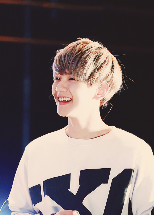 Đặt nhan sắc của Baekhyun (EXO) và Jungkook (BTS) lên bàn cân - Ảnh 25.