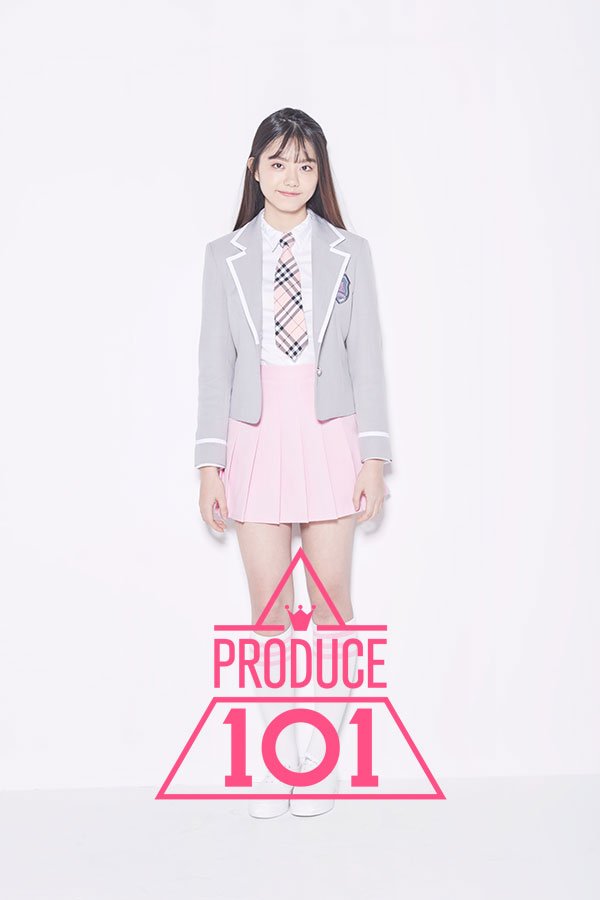 Produce 101: Khán giả la ó vì thí sinh hát yếu, nhảy xấu vẫn lọt top - Ảnh 1.