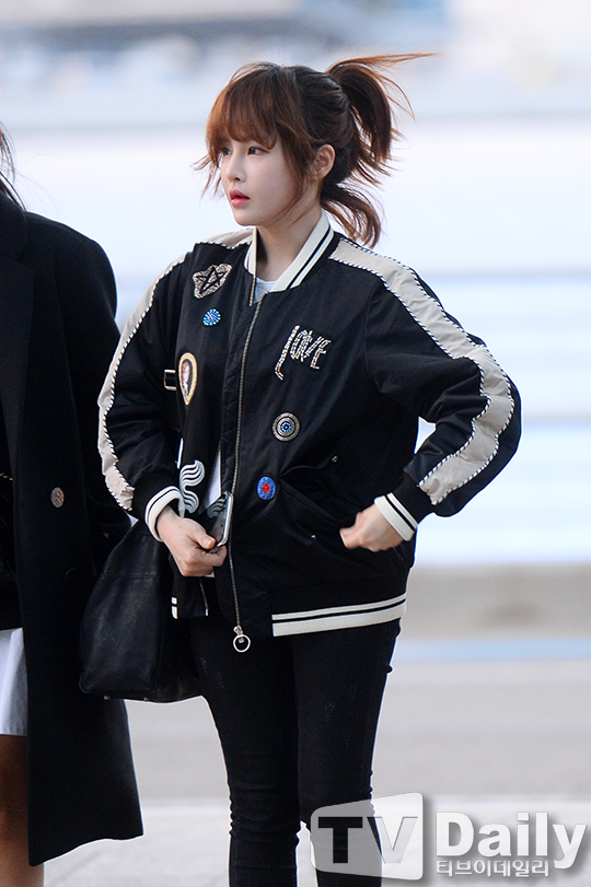 6 c&ocirc; n&agrave;ng T-ara si&ecirc;u chất tại s&acirc;n bay Incheon, chuẩn bị đổ bộ Việt Nam - Ảnh 19.