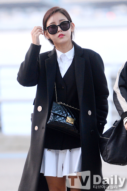 6 c&ocirc; n&agrave;ng T-ara si&ecirc;u chất tại s&acirc;n bay Incheon, chuẩn bị đổ bộ Việt Nam - Ảnh 14.