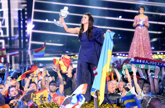 Ukraine giành chiến thắng tại Eurovision 2016: Ai cũng bất ngờ! - Ảnh 9.
