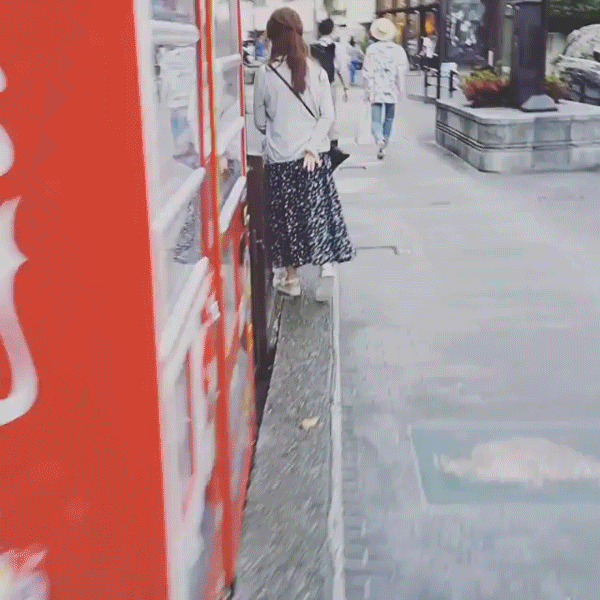 Lại tan chảy trước clip đùa nghịch tung tăng của Ahn Jae Hyun - Goo Hye Sun trên đường phố Nhật - Ảnh 2.