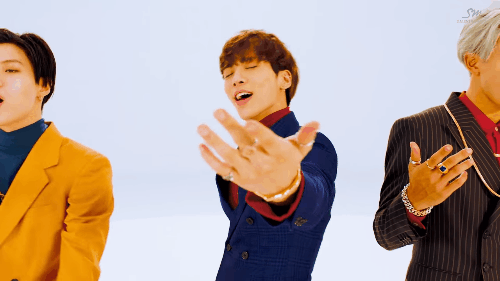 SHINee hóa chàng trai năm ấy trong MV mới - Ảnh 2.