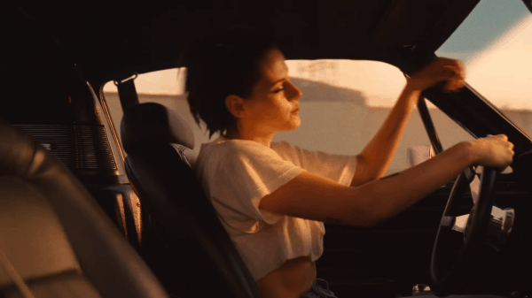 Ra mắt 2 ngày, MV cực đẹp của Kristen Stewart khiến dân tình sốt xình xịch - Ảnh 14.