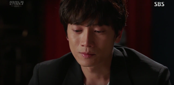 &ldquo;Entertainer&rdquo;: Ji Sung bất ngờ c&oacute; h&agrave;nh động th&acirc;n mật khiến Hyeri đỏ mặt - Ảnh 20.