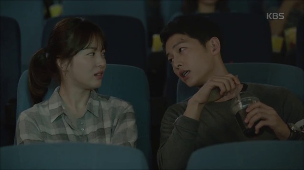 &ldquo;Hậu Duệ Mặt Trời&rdquo;: N&iacute;n thở với cảnh tắm n&oacute;ng bỏng của Song Joong Ki - Ảnh 21.