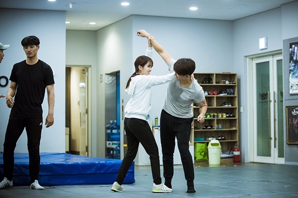Taecyeon – Kim So Hyun hợp sức, ma quỷ nào cũng phải chạy mất dép - Ảnh 20.