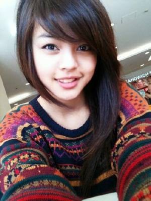 Hành trình thay đổi nhan sắc ngoạn mục của hot girl môi tều Lily Maymac - Ảnh 3.