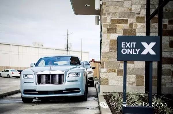 Câu chuyện bất ngờ khi chủ xe Rolls-Royce gần 9 tỷ không xu dính túi - Ảnh 3.