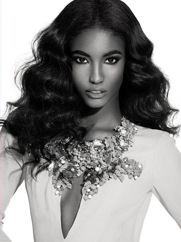 Người mẫu Victoria’s Secret tham dự Vietnam International Fashion Week Xuân/Hè 2016 - Ảnh 2.