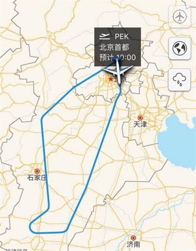 Trung Quốc: Cất cánh được 1 tiếng, máy bay phải quay đầu vì hành khách thượng cẳng chân hạ cẳng tay - Ảnh 2.