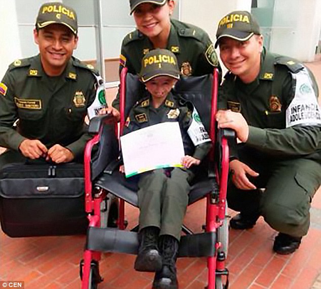 C&ocirc; b&eacute; 12 tuổi c&oacute; ngoại h&igrave;nh hệt như b&agrave; l&atilde;o 90 đ&atilde; qua đời - Ảnh 2.