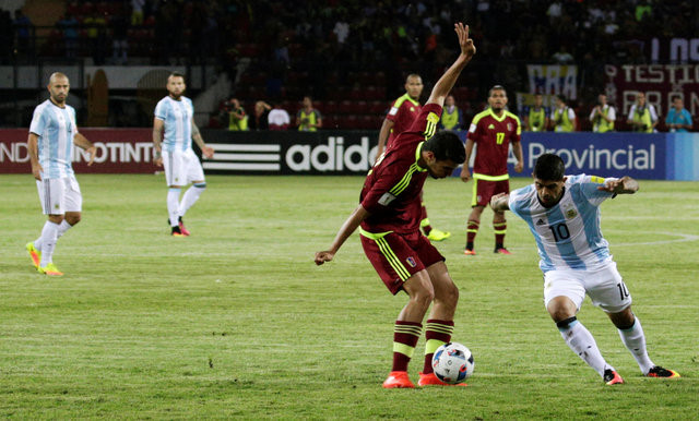 Vắng Messi trong đội hình, Argentina hòa hú vía đội bóng nhỏ bé Venezuela - Ảnh 3.