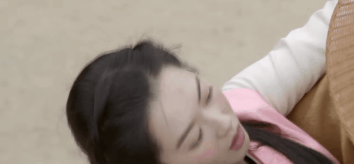 Hwarang: Mối tình tay ba giữa vị vua bù nhìn, một kẻ liều mạng và nàng bợm rượu - Ảnh 23.