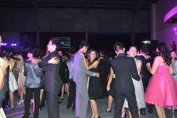 13 bức ảnh chứng tỏ cuộc đời n&agrave;y lu&ocirc;n đầy rẫy những chuyện tr&aacute;i kho&aacute;y - Ảnh 7.