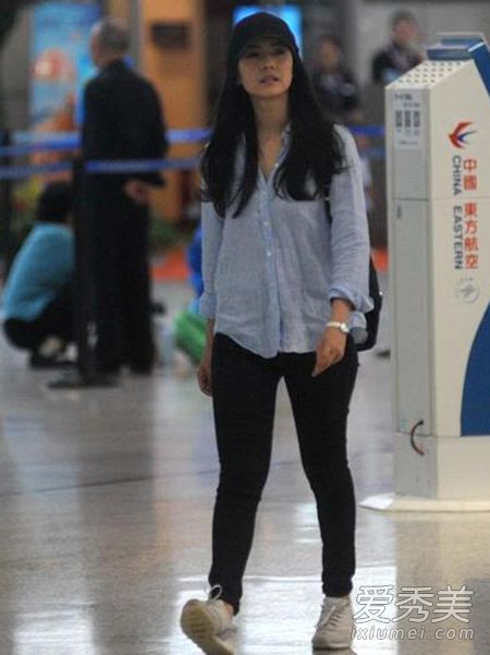 Khi mỹ nhân châu Á để lộ khuyết điểm cơ thể với những hình ảnh chụp tại sân bay - Ảnh 16.
