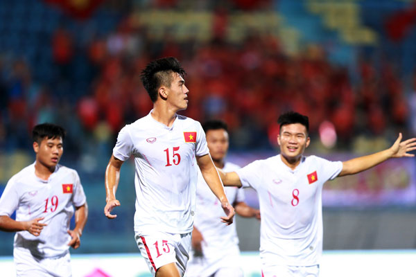 U19 Việt Nam nhọc nhằn đánh bại U19 Philippines trong trận đấu có 7 bàn thắng - Ảnh 3.