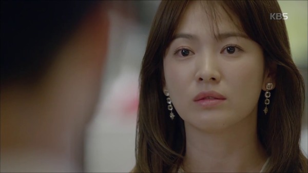 &ldquo;Hậu Duệ Mặt Trời&rdquo;: N&iacute;n thở với cảnh tắm n&oacute;ng bỏng của Song Joong Ki - Ảnh 27.