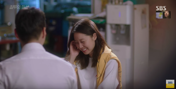 “Jealousy Incarnate”: Gong Hyo Jin thay mặt Jo Jung Suk mà uống cả bàn rượu - Ảnh 30.