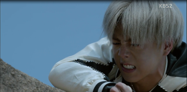 &ldquo;Moorim School&rdquo;: Chết cười với m&agrave;n &ldquo;ảo tưởng sức mạnh&rdquo; của Lee Hyun Woo - Ảnh 20.