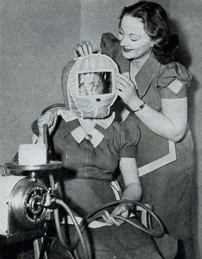 Vào đầu thế kỷ 20, phụ nữ trên thế giới đã làm đẹp bằng các loại máy móc kỳ lạ như thế này đấy! - Ảnh 14.
