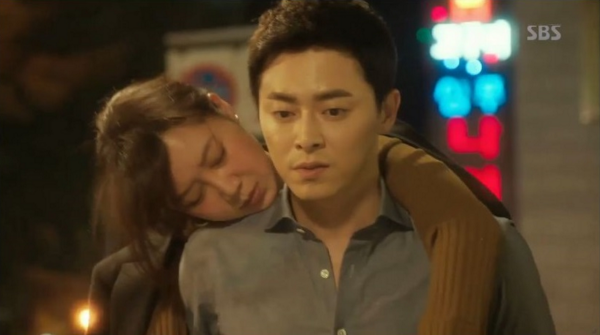 “Jealousy Incarnate”: Gong Hyo Jin thay mặt Jo Jung Suk mà uống cả bàn rượu - Ảnh 34.