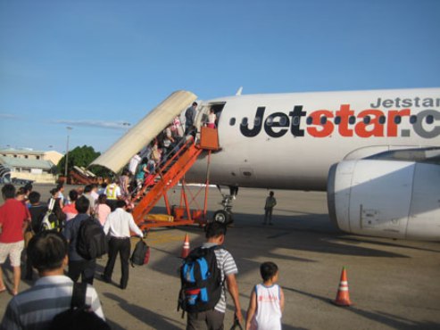 Jetstar giải th&iacute;ch về sự cố bay sớm 4 tiếng chỉ b&aacute;o trước 45 ph&uacute;t - Ảnh 1.