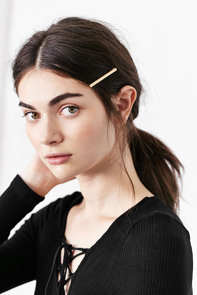 5 c&aacute;ch tạo kiểu gọn m&agrave; xinh gi&uacute;p bạn xử l&yacute; t&oacute;c m&aacute;i ngốt ng&aacute;t - Ảnh 12.