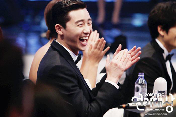 “She Was Pretty” kết thúc chưa lâu, Park Seo Joon đã gật đầu cặp kè Go Ara - Ảnh 3.