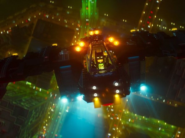Kỵ Sĩ Bóng đêm cô độc trong LEGO Batman Movie - Ảnh 4.