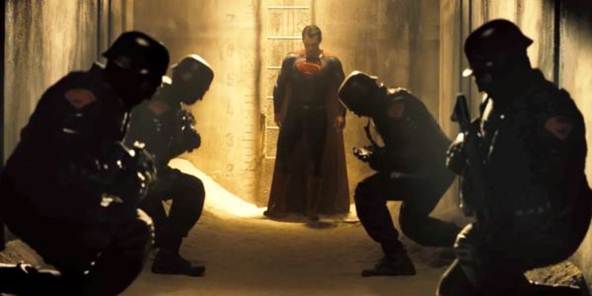 Giải mã giấc mơ của Người Dơi trong Batman v Superman: Dawn of Justice - Ảnh 3.