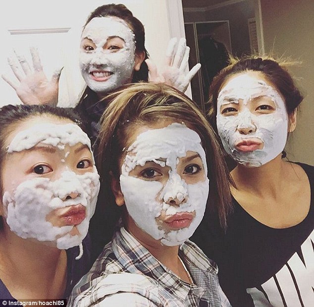 Instagram rộ tr&agrave;o lưu l&agrave;m đẹp da với mặt nạ sủi bọt ngộ nghĩnh - Ảnh 3.