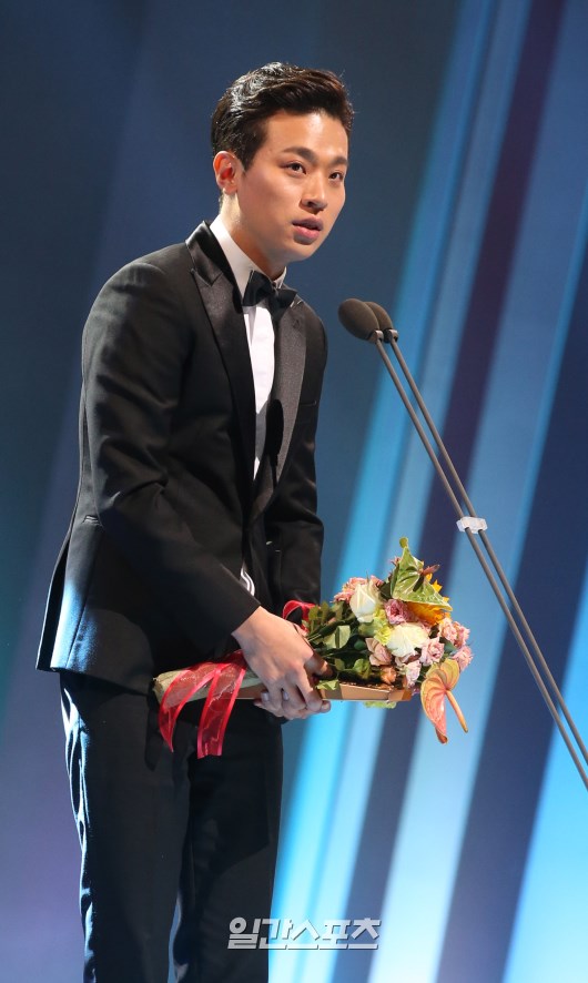 D&agrave;n t&acirc;n binh xuất sắc nhất tại Baeksang 52: Những c&aacute;i t&ecirc;n hứa hẹn b&ugrave;ng nổ - Ảnh 7.