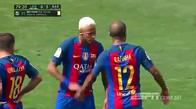 Phản ứng gây sốc của Neymar với đồng đội trẻ - Ảnh 3.