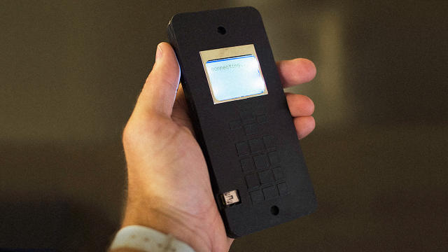 Công nghệ mới giúp điện thoại tự lắp ráp mà không cần đến bàn tay con người - Ảnh 4.