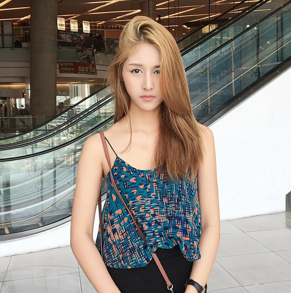 Đây là hot girl Thái Lan được nhận xét có gương mặt giống Quỳnh Anh Shyn đến 80%! - Ảnh 5.