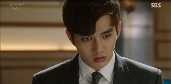 “Remember”: Hết bị bắn, Yoo Seung Ho lại bất ngờ ngất xỉu - Ảnh 33.