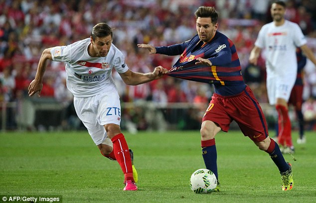 Messi v&agrave; cha ch&iacute;nh thức phải hầu t&ograve;a v&igrave; c&aacute;o buộc trốn thuế - Ảnh 3.