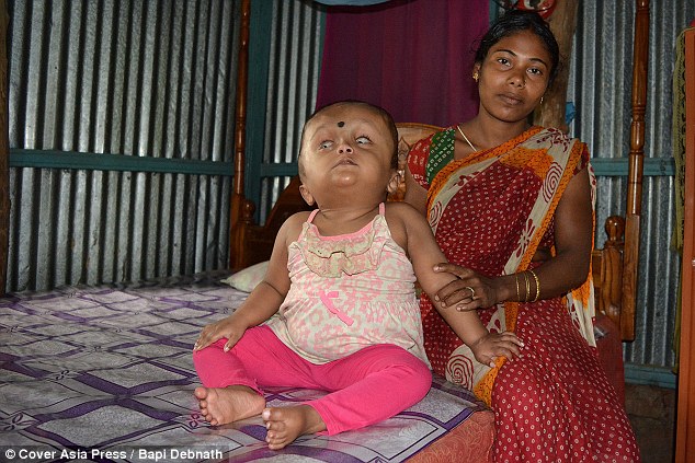 C&ocirc; b&eacute; người ngo&agrave;i h&agrave;nh tinh được t&igrave;m thấy trong ng&ocirc;i l&agrave;ng ngh&egrave;o kh&oacute;, 3 năm sau em đ&atilde; thay đổi thần kỳ - Ảnh 9.