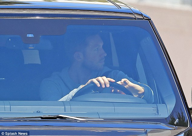 Calvin Harris lần đầu xuất hiện sau chia tay và đang tạm ngừng hẹn hò - Ảnh 3.