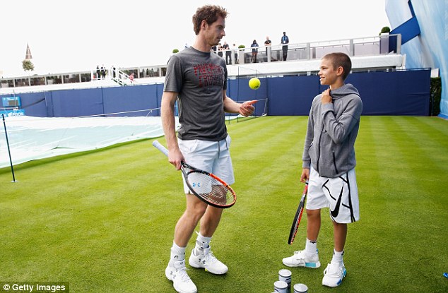 Beckham đưa con trai Romeo tới tầm sư Andy Murray - Ảnh 3.