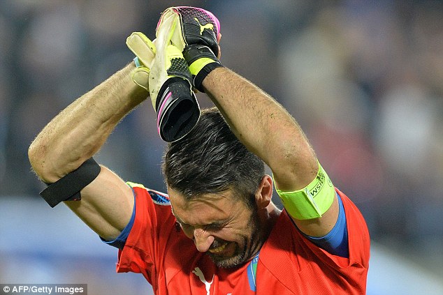 Buffon chia tay Euro 2016 bằng những giọt nước mắt - Ảnh 7.