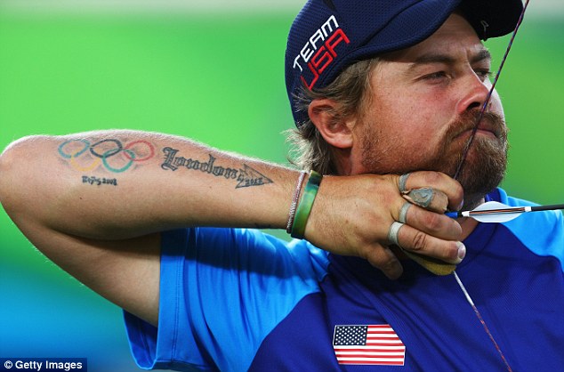 Cung thủ giống hệt tài tử Leonardo DiCaprio tranh tài ở Olympic - Ảnh 3.