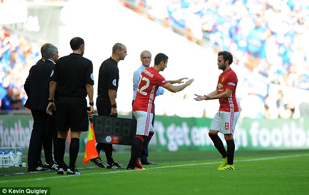 Mourinho giải thích lý do làm nhục Juan Mata - Ảnh 3.