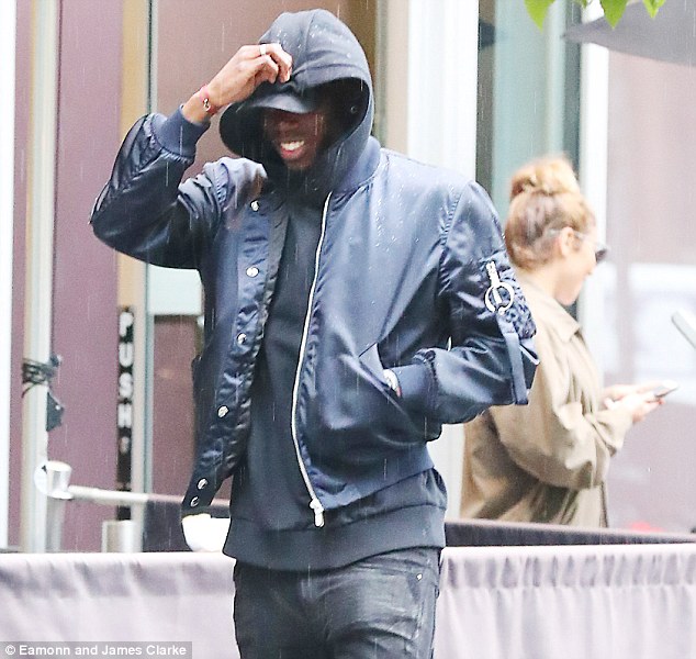 Pogba b&iacute; mật hẹn h&ograve; với t&igrave;nh cũ n&oacute;ng bỏng của Justin Bieber? - Ảnh 2.