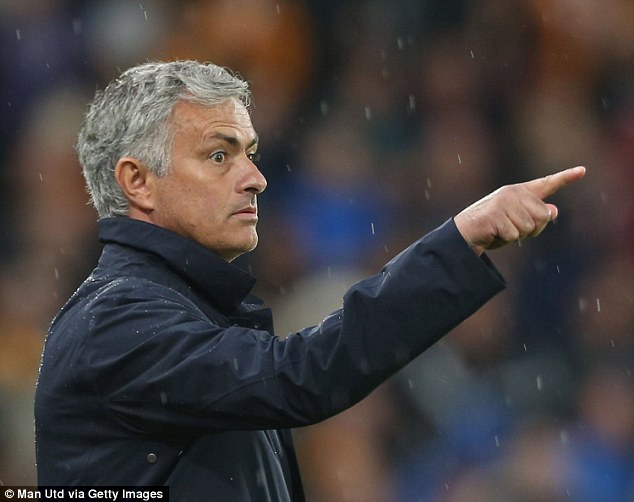 L&yacute; do kh&oacute; tin khiến Mourinho lo sợ Man City - Ảnh 2.