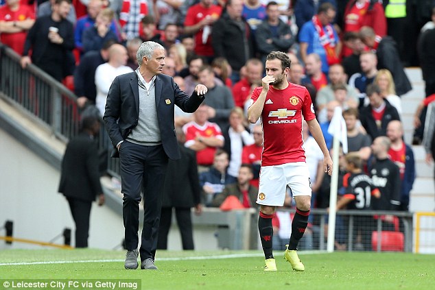 Mourinho cuối cùng cũng nhận ra giá trị đích thực của Juan Mata - Ảnh 1.