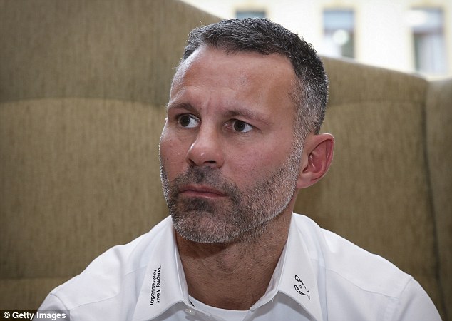 Huyền thoại Ryan Giggs chờ ngày đối đầu Man Utd trên băng ghế chỉ đạo? - Ảnh 2.