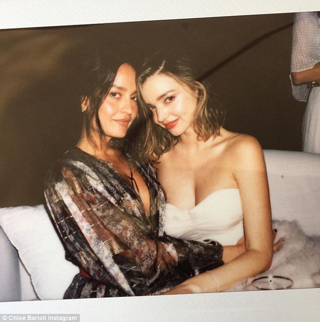Miranda Kerr v&agrave; h&ocirc;n phu xem Orlando Bloom - Katy Perry như người một nh&agrave; - Ảnh 3.